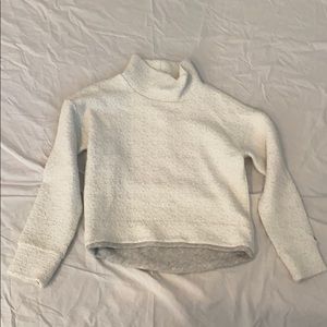 white turtle neck sweatshirt